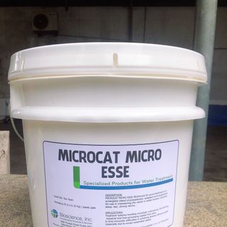 MICROCAT MICRO ESSE: Vi sinh nguyên liệu Mỹ đậm đặc làm sạch đáy ao nuôi tôm, hàm lượng cao