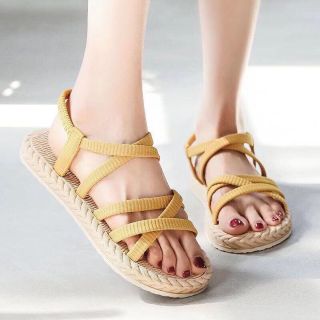 Dép Sandal nữ đế bằng quai chéo vải mềm êm chân đế giả cói