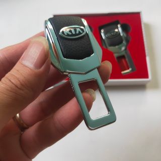 Bộ 2 Chốt ngắt tiếng kêu, chốt cài Khóa dây an toàn Ô tô Kia