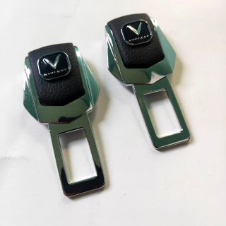Bộ 2 Chốt ngắt tiếng kêu, chốt cài Khóa dây an toàn Ô tô Vinfast