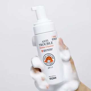 Sữa rửa mặt kháng mụn YADAH ANTI TROUBLE BUBBLE CLEANSER
