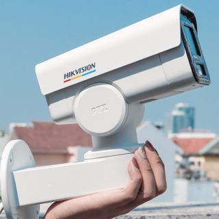Camera IP PT hồng ngoại 2.0 Megapixel HIKVISION DS-2CD1P23G2-IUF