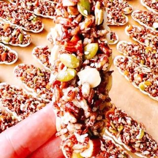 Bánh thuyền gạo lứt giòn tan healthy