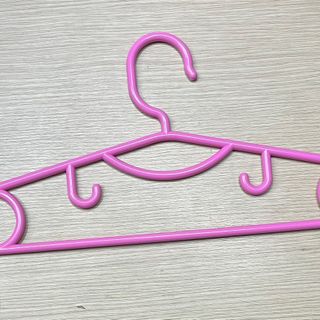 MÓC QUẦN ÁO NHỰA TỐT