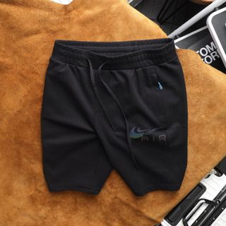 Quần short thun nam, quần đùi nam cao cấp, chất vải BC xịn mịn. Thiết kế basic dễ mặc dễ phối đồ. Logo phản quang - size từ 55kg - 85kg