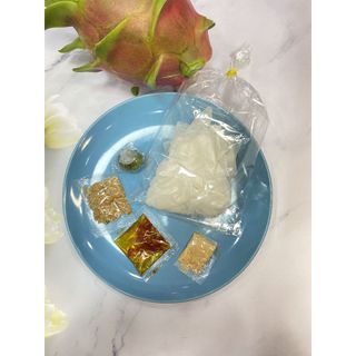 Rìa Bánh Tráng Phơi Sương Dẻo Trộn Muối Nhuyễn Kèm Sa Tế, Hành Tỏi Phi, Tắc Loại 1 Tây Ninh