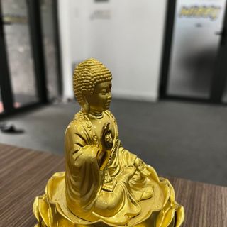Tượng Phật Tổ Như Lai để taplo xe ô tô, để bàn