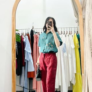 Áo smi tay ngắn thêu tay linen tưng pre