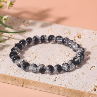 Chuỗi đeo tay 8ly màu đen nhé