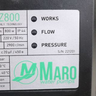 Bơm tăng áp điện tử nước nóng MARO MRZ800 800W
