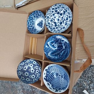 Bộ chén sứ cao cấp hoa văn Nhật