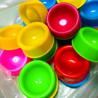 Chén Ăn Nhiều Màu Cho Hamster