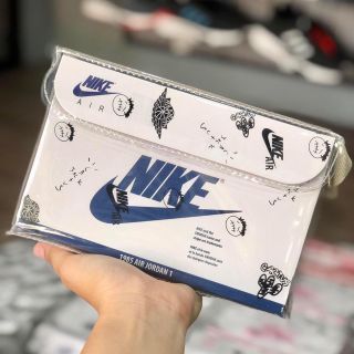 Túi đeo chéo gấu dâu, túi xách nữ mini box siêu hot