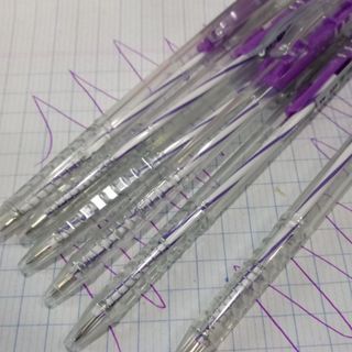 Bút mực bút bi mực màu tím