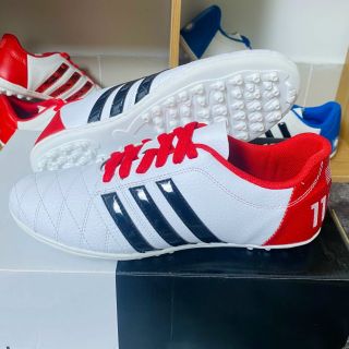 Giày Toni 11 Pro