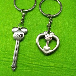 Móc khóa cặp đôi. Siêu đẹp nha đủ mẫu