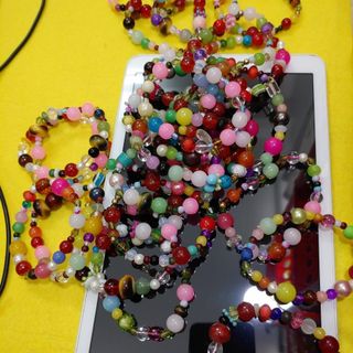 Chuỗi phong thủy mix màu sắc dễ thương