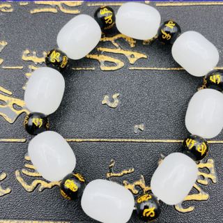Chuỗi đeo tay vòng phong thủy đá trắng mix