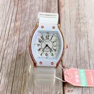 Đồng hồ nam nữ unisex MRUIKA mặt ovan số lớn dây silicon mềm mại, chống nước tốt, kiểu dáng năng động, trẻ trung mang phong cách unisex