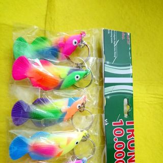 Móc khóa lô 30 cái mix đủ mẫu ngẫu nhiên dễ bán