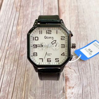 Đồng hồ nam Qcong dây da mặt vuông số lớn, chống nước tốt, kiểu dáng năng động, trẻ trung mang phong cách Hàn Quốc