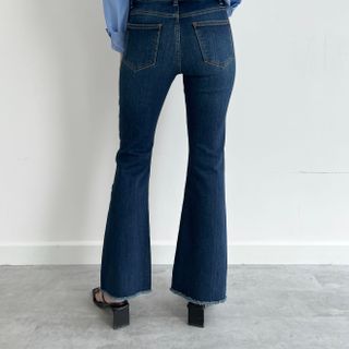 Quần Jeans Nữ Lưng Cao Ống Loe Vải Co Giãn Nhẹ Nhàng LOE-02
