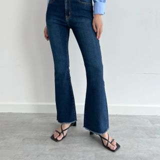 Quần Jeans Nữ Lưng Cao Ống Loe Vải Co Giãn Nhẹ Nhàng LOE-02