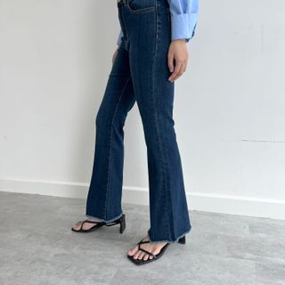 Quần Jeans Nữ Lưng Cao Ống Loe Vải Co Giãn Nhẹ Nhàng LOE-02