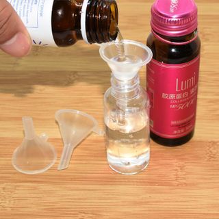 Phễu chiết nước hoa, mỹ phẩm, dung dịch Kích thước: 3x4cm