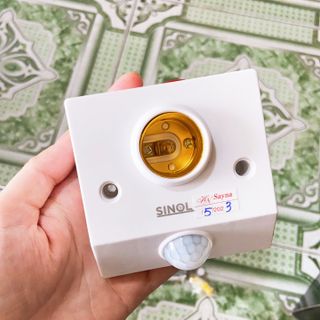 Đế đèn cảm biến đui bóng E27 Sinol tự động Tắt Mở khi có người chuyển động loại TỐT