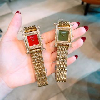 Đồng hồ nữ herrssmess mới