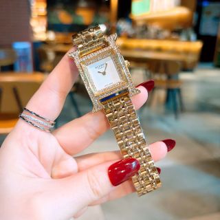 Đồng hồ nữ herrssmess mới