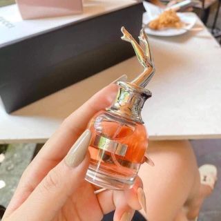 Nước hoa Nữ KARRI Perfume Collection 30ML nước hoa chân dài cô gái