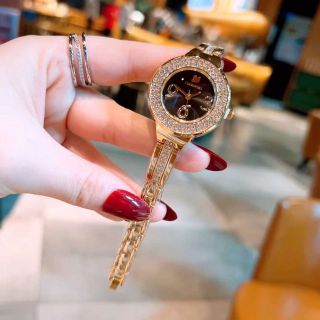 Đồng hồ sỉ nữ mới