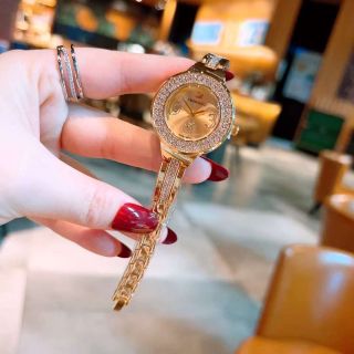 Đồng hồ sỉ nữ mới