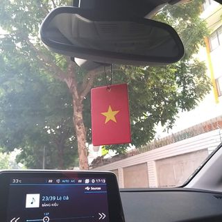 Lá cờ Việt Nam treo xe ô tô hương Cafe thương hiệu Aroma