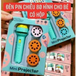 Đèn pin chiếu hình cho bé