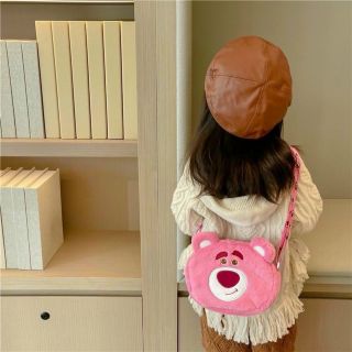 Túi gấu hồng.
