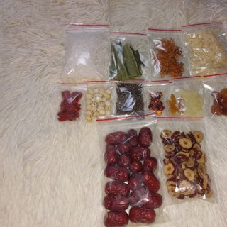 CHÈ DƯỠNG NHAN 400GR 14 VỊ