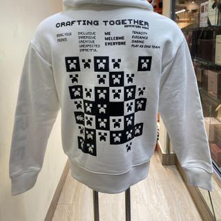 Áo hoodie  L.A.C.O.S.T.E trắng đẹp