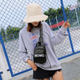 Túi bao tử MOMO