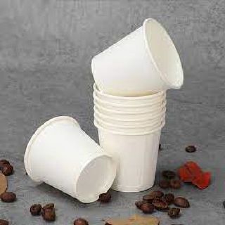 Ly giấy nhỏ uống nước