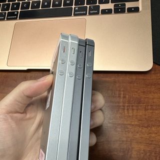iPhone 5se 32GB (SE 2016) đẹp 99% Bh 1 đổi 1- Henry