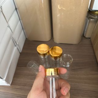 Ảnh/video thật 3*7 cm Lọ thuỷ tinh nắp vàng kích thước nhỏ đựng mẫu thử saffron, đông trùng hạt thảo, bột trầm hương