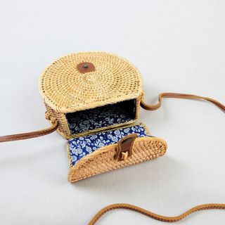 TÚI MÂY BÁN NGUYỆT