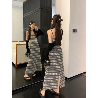 SÉT ĐẦM 2 DÂY HOẠ TIẾT KÈM KHOÁC GÂN