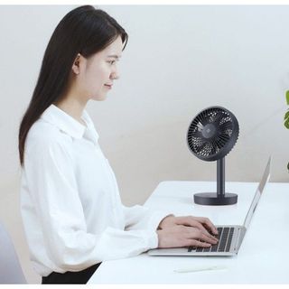 Quạt mini cầm tay xiaomi sạc điện tích điện để bàn văn phòng SOLOVE F5
