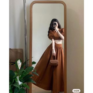 Set croptop nâu cổ v tay phồng chân váy midi xoè