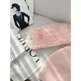 Set Crop Hồng Lông Vũ Chân Váy - "hàng mới mỗi ngày"