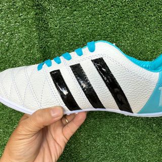 Giày đá bóng sân cỏ nhân tạo 3 sọc Toni Kroos Pro